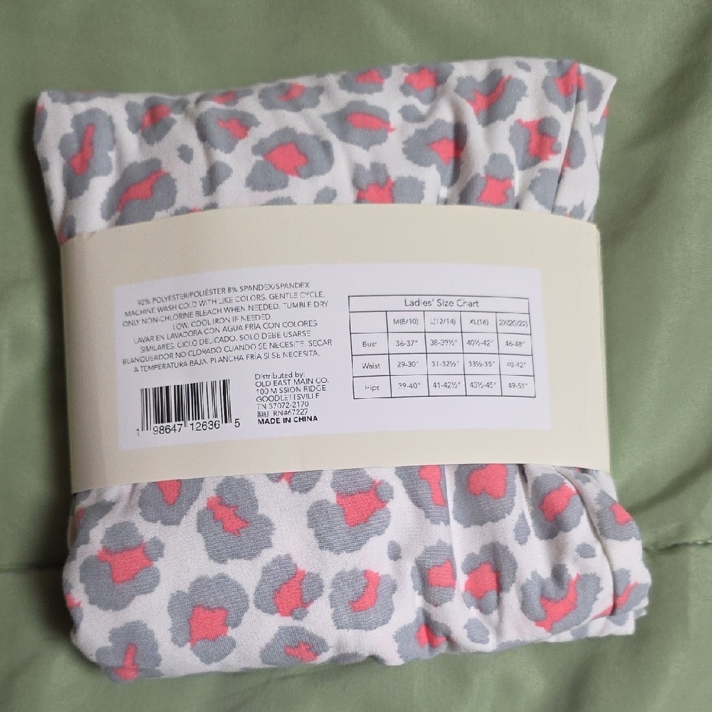 Bobbie Brooks Pink & Gray Leopard Print Sleep Pants - Picture 3 of 4